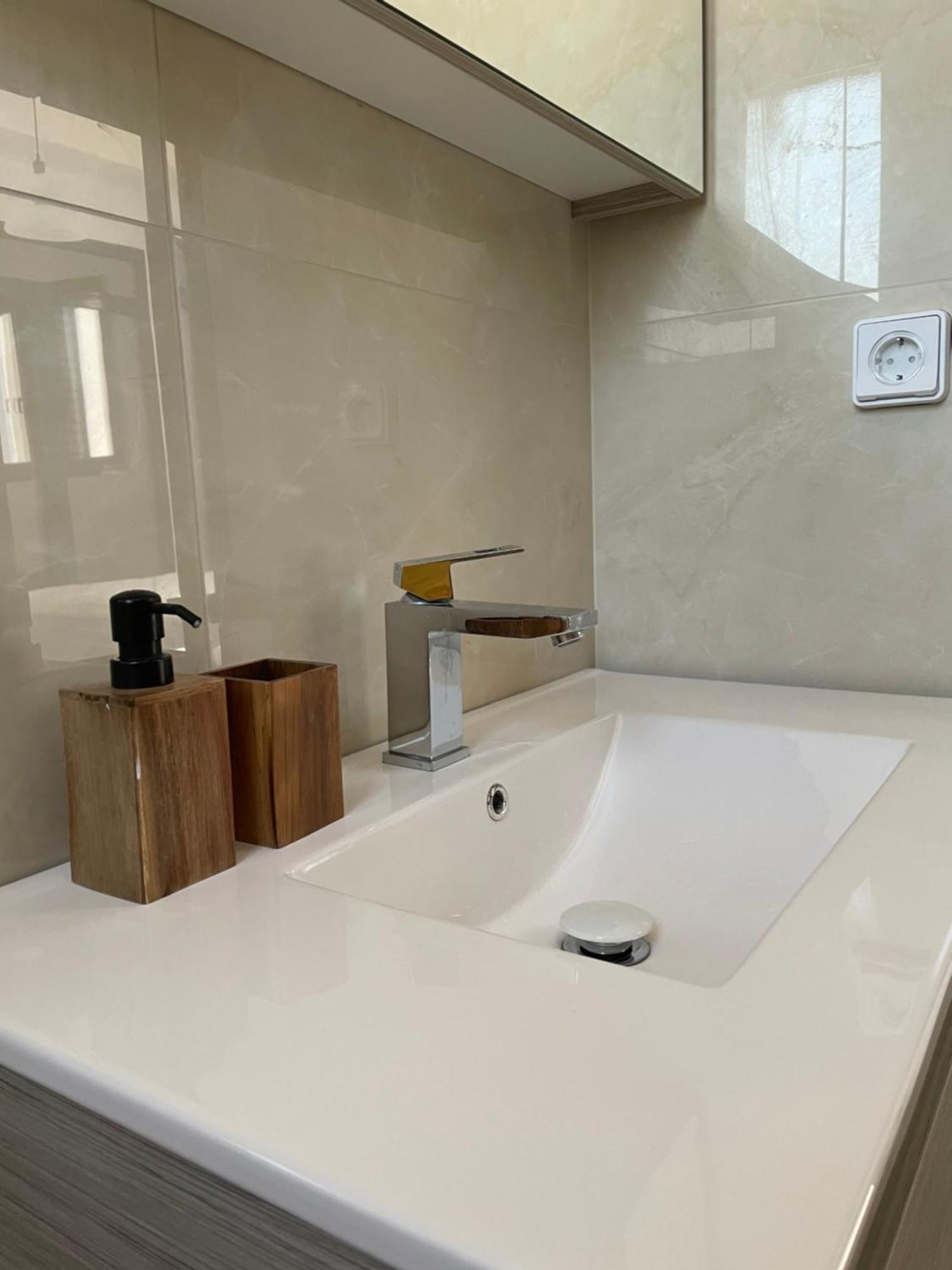 Souvala /Aegina. Excellent Location Luxury Villa. Vathi  Экстерьер фото